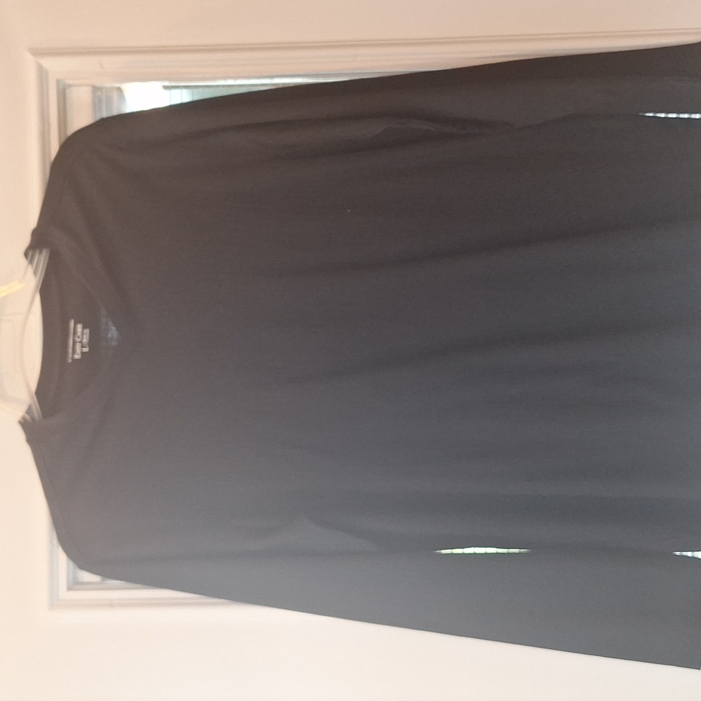 Long sleeve business casual shirt